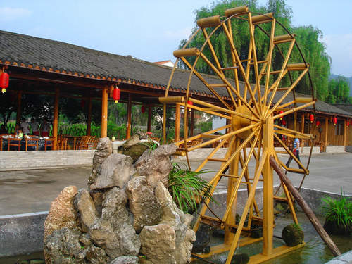 B線：張家界、天子山、寶峰湖（黃龍洞）休閑三日游